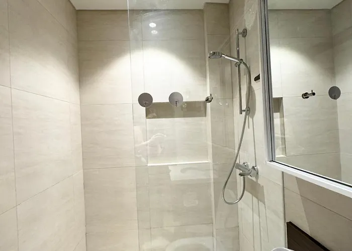 Tambuli Seaside Living -private Host Tower D Hotel apartamentowy *